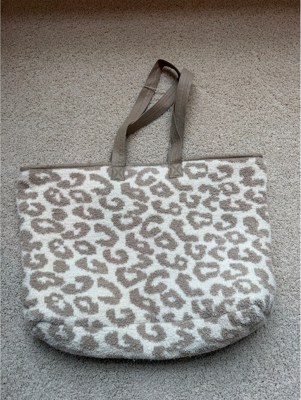 Comfyluxe Sherpa Leopard Print Tote Bag Large Plush Shoulder Bag Beige Taupe